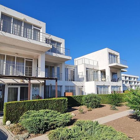 Апартаменты Casa Bellevue Костинешти Экстерьер фото