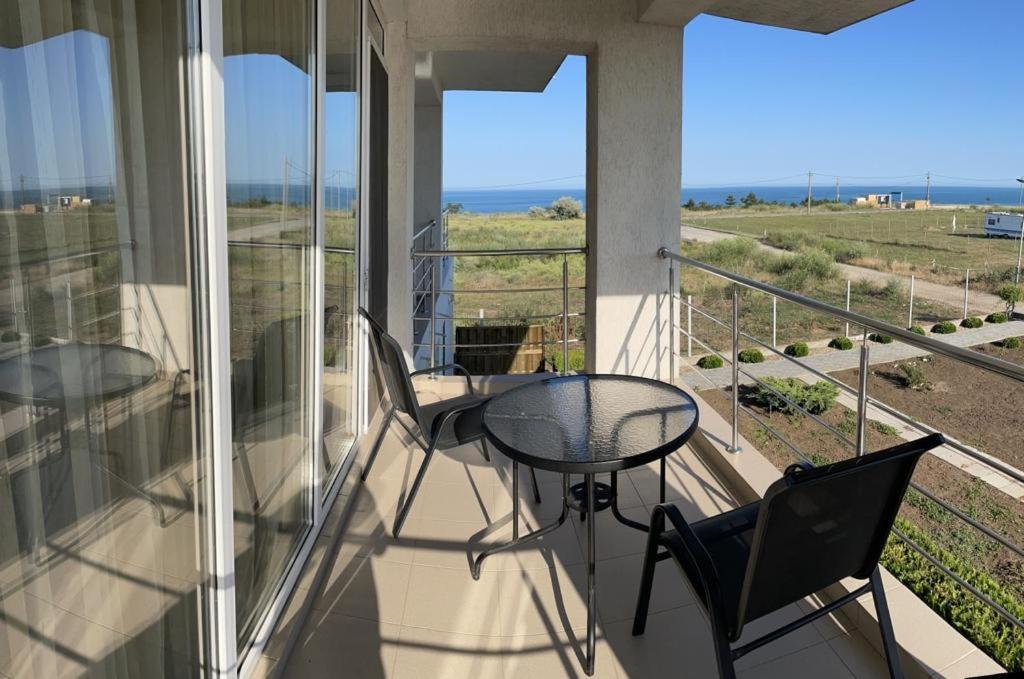 Апартаменты Casa Bellevue Костинешти Экстерьер фото