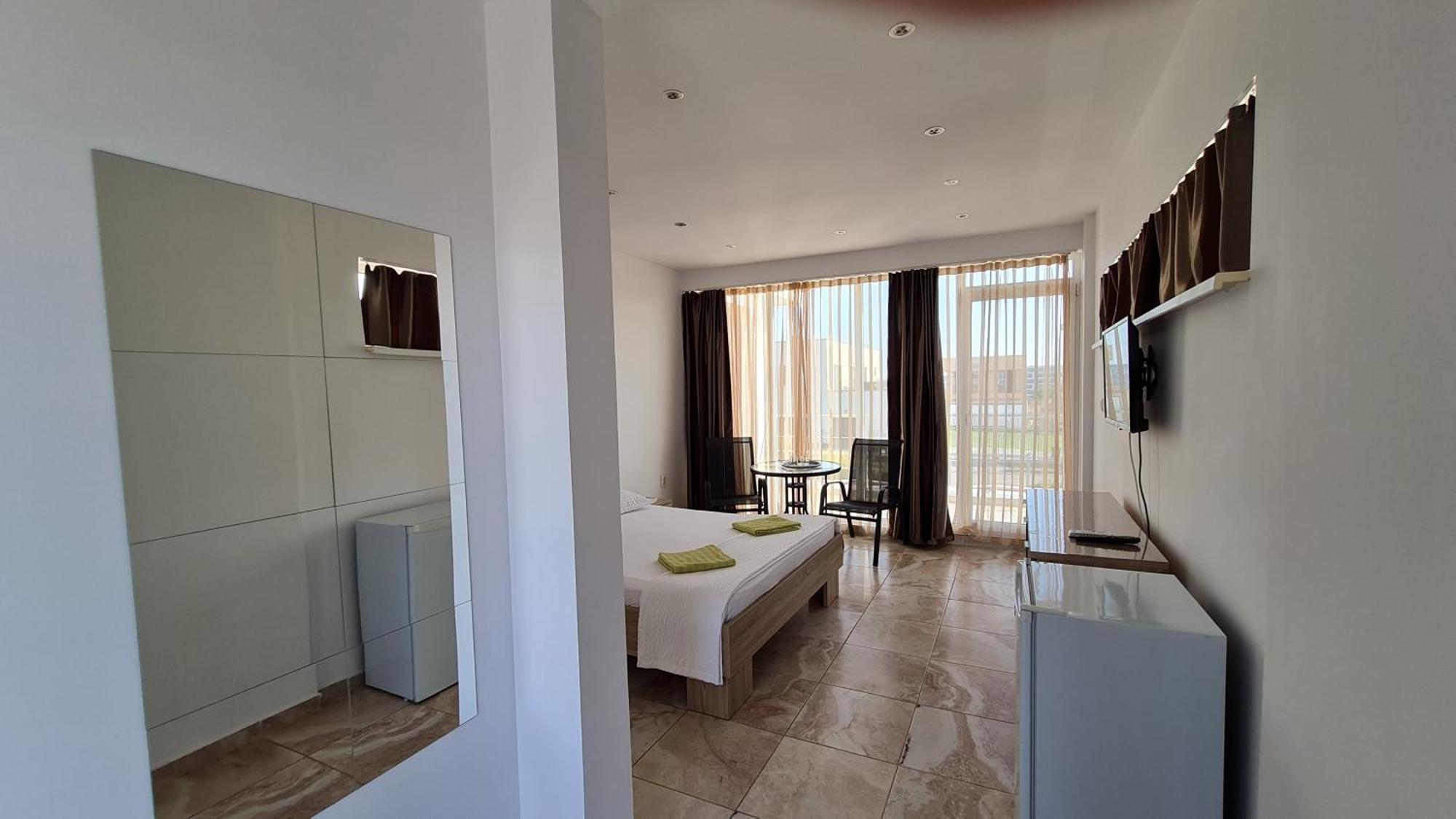 Апартаменты Casa Bellevue Костинешти Экстерьер фото